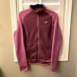 North Face woman’s fleece jacket size medium. Gently used. No stains.